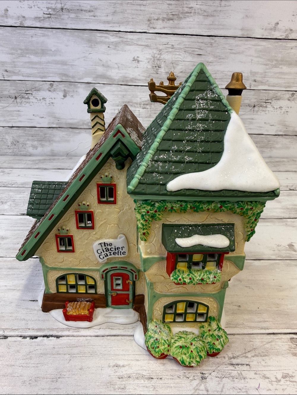 Dept 56 The Glacier Gazette North Pole Christmas house